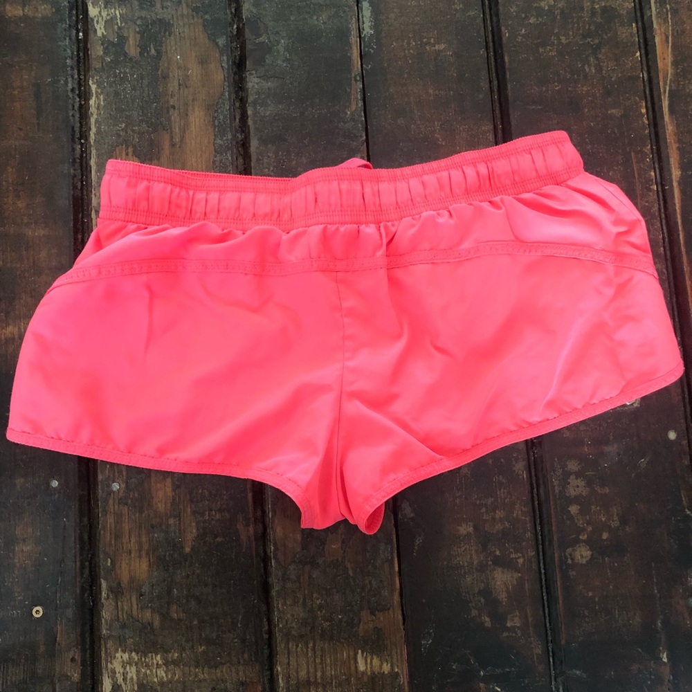 Running shorts pink - Picture 2 of 3